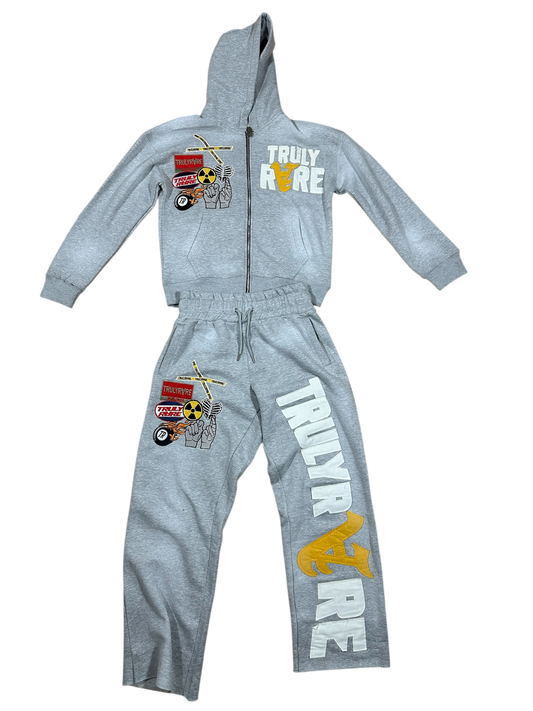 Sun washed grey sweatsuit
